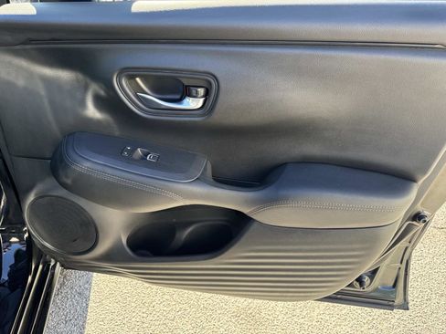 Used 2024 Honda HR-V EX-L image 28