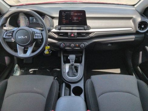 Used 2024 Kia Forte LXS FWD image 13