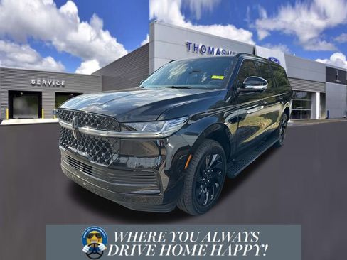 New 2025 Lincoln Navigator L Reserve w/ Jet Appearance Package image 1