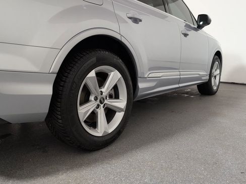 Used 2022 Audi Q7 3.0T Premium image 3