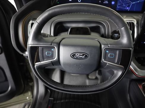Used 2025 Ford Expedition Tremor AWD/4WD image 44