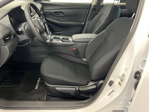 New 2025 Nissan Sentra S image 17