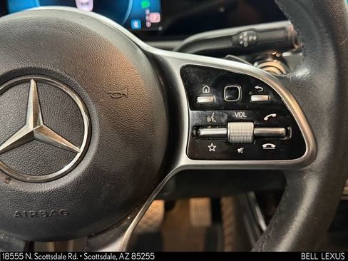 Used 2020 Mercedes-Benz CLA 250 image 31