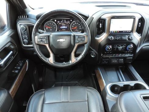 Certified 2019 Chevrolet Silverado 1500 High Country w/ Technology Package AWD/4WD image 19