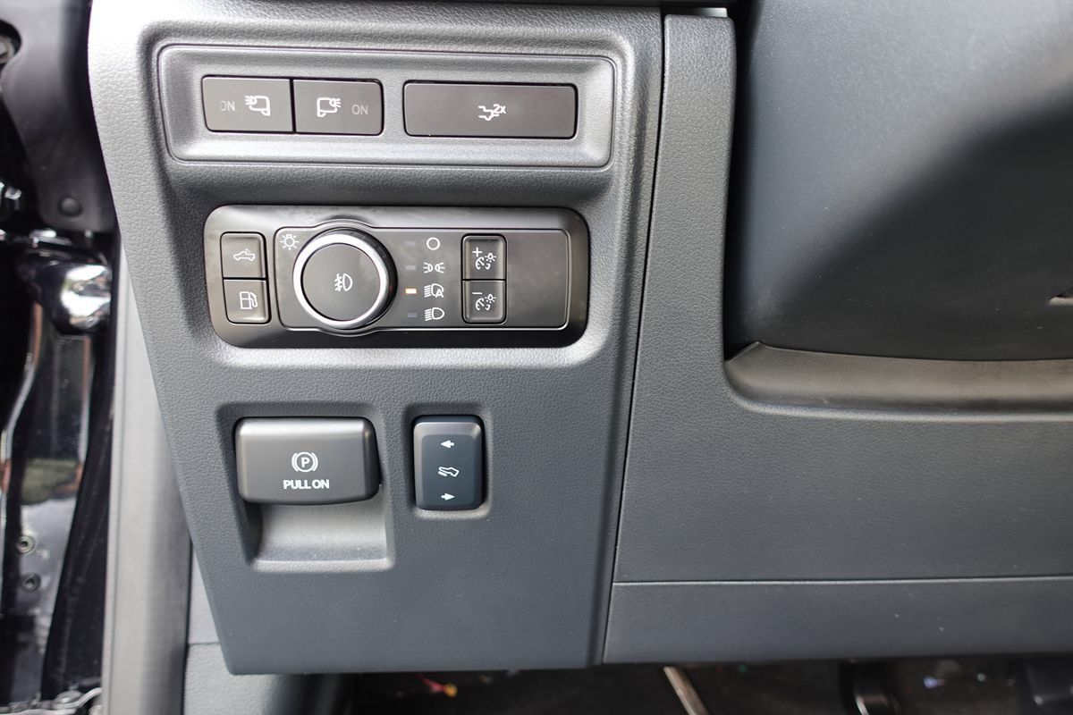 Used 2024 Ford F150 Lariat w/ Equipment Group 502A High AWD/4WD image 61