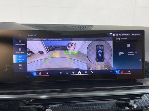 Used 2026 BMW X5 xDrive50e w/ M Sport Package image 25