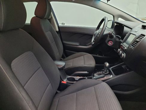 Used 2018 Kia Forte LX w/ LX Popular Package image 21