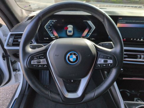 Certified 2024 BMW i4 eDrive35 w/ Premium Package image 18