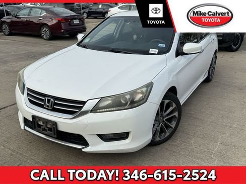 Used 2015 Honda Accord Sport image 1