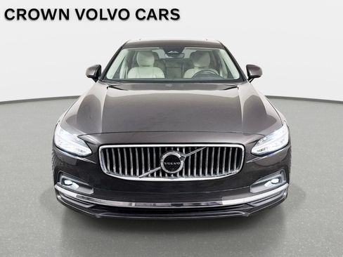 Used 2023 Volvo S90 B6 Plus AWD/4WD image 2