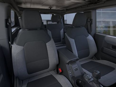 New 2025 Ford Bronco 2-Door AWD/4WD image 10