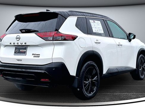 Used 2023 Nissan Rogue SV w/ SV Premium B Package AWD/4WD image 6