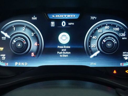 New 2026 RAM 3500 Limited AWD/4WD image 33