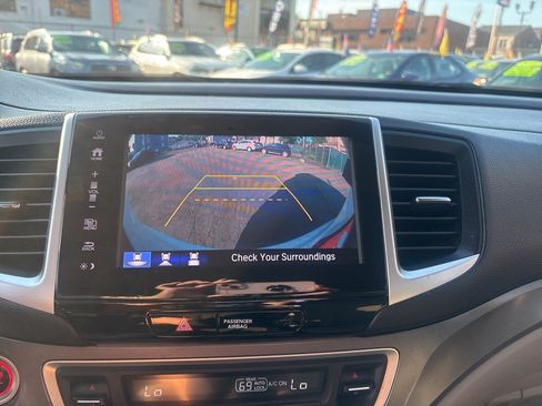 Used 2018 Honda Pilot EX image 22