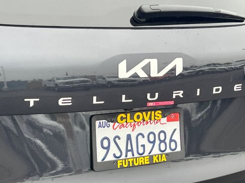 Certified 2025 Kia Telluride LX image 35