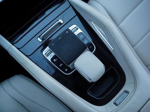 Used 2020 Mercedes-Benz GLE 350 w/ AMG Line Exterior image 33