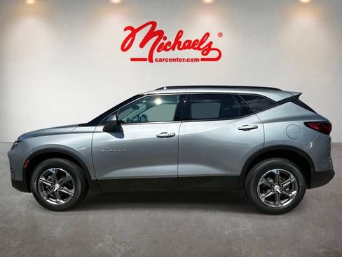 Used 2023 Chevrolet Blazer LT w/ Convenience Package FWD image 5