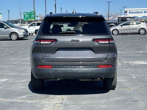 Used 2024 Jeep Grand Cherokee L Altitude image 4