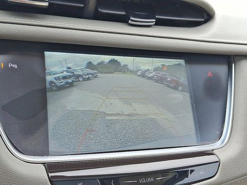 Used 2019 Cadillac XT5 Luxury AWD/4WD image 15