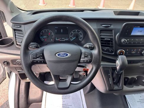 Used 2023 Ford Transit 250 Low Roof w/ Load Area Protection Package RWD image 16