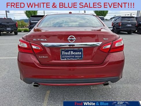 Used 2016 Nissan Altima 2.5 SV FWD image 9