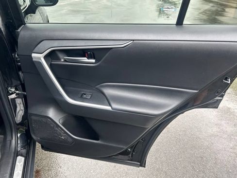 Used 2023 Toyota RAV4 AWD Hybrid image 37