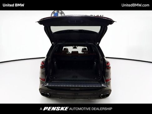 Used 2025 BMW X5 M60i AWD/4WD image 14