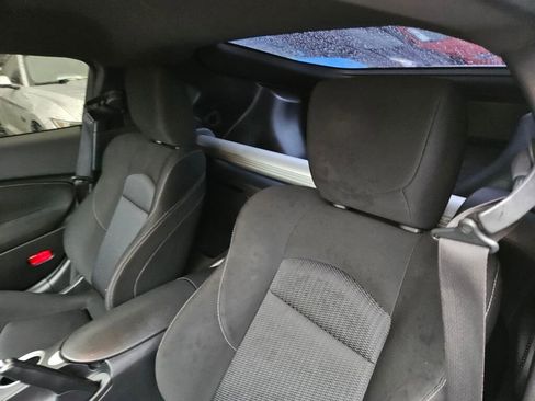 Used 2014 Nissan 370Z Coupe image 16