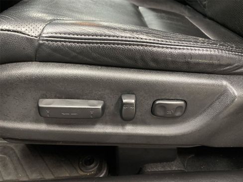 Used 2015 Honda CR-V EX-L image 18