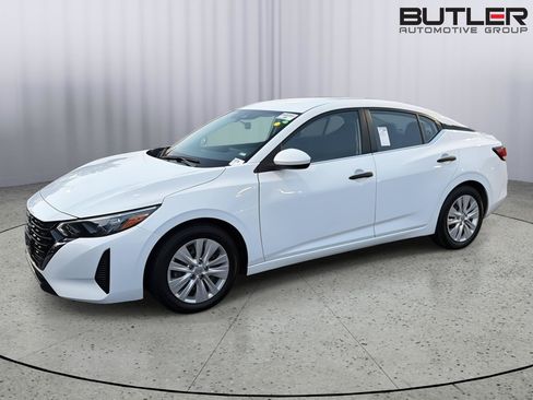 Used 2024 Nissan Sentra S FWD image 2