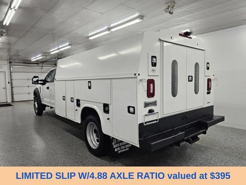 Used 2022 Ford F550 4x4 Crew Cab Super Duty w/ Power Equipment Group image 7