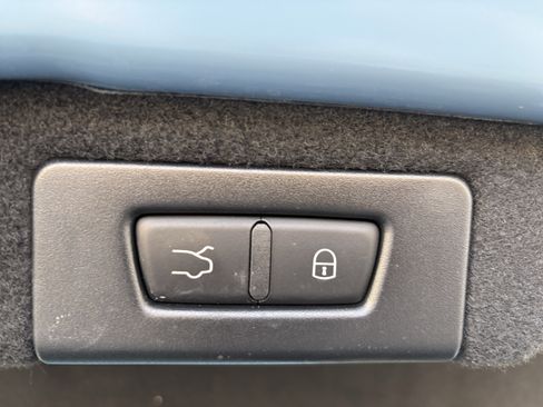 Used 2022 Maserati Quattroporte Modena Q4 image 19