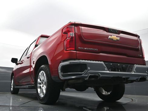 Used 2023 Chevrolet Silverado 1500 LTZ AWD/4WD image 24