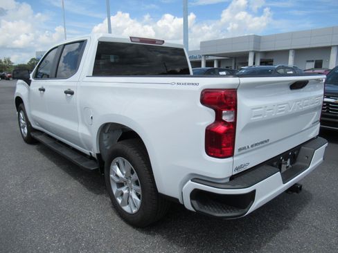 Used 2025 Chevrolet Silverado 1500 Custom RWD image 7