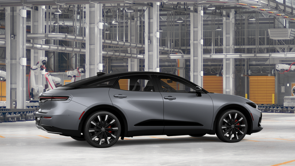 New 2027 Toyota Crown Platinum AWD/4WD image 11