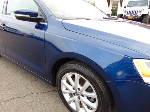 Used 2014 Volkswagen Jetta SE image 36
