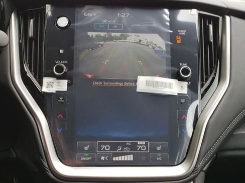 Used 2025 Subaru Outback Premium image 14