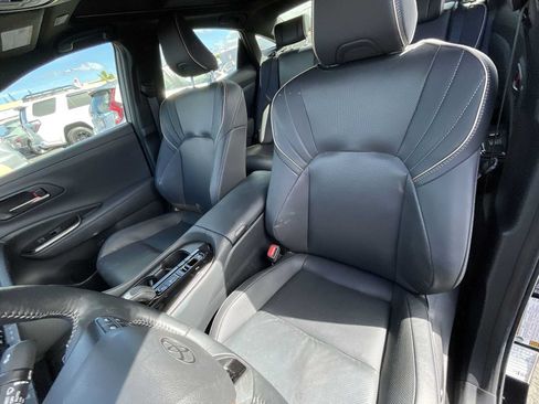 Used 2024 Toyota Crown AWD/4WD image 13