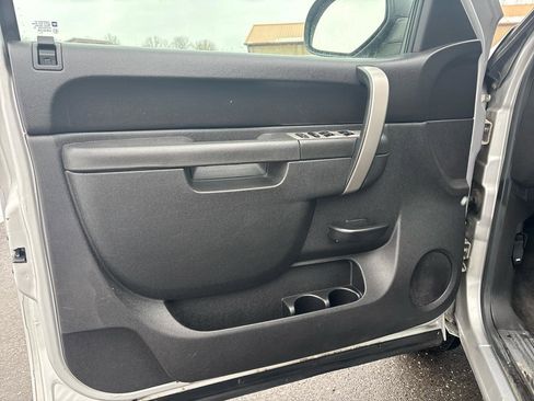 Used 2010 Chevrolet Silverado 1500 LT w/ Power Pack Plus image 12