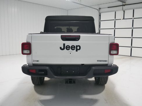 Used 2020 Jeep Gladiator Sport w/ Quick Order Package 24S image 6