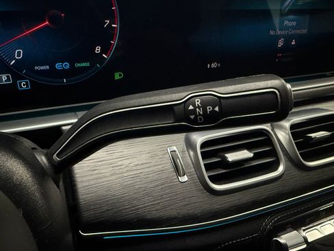 Certified 2023 Mercedes-Benz GLS 450 4MATIC image 17