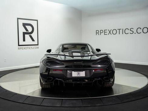 Used 2019 McLaren 570S Spider image 10