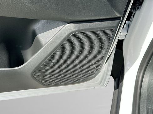 New 2026 Chevrolet Equinox LT w/ Safety and Technology Package image 17