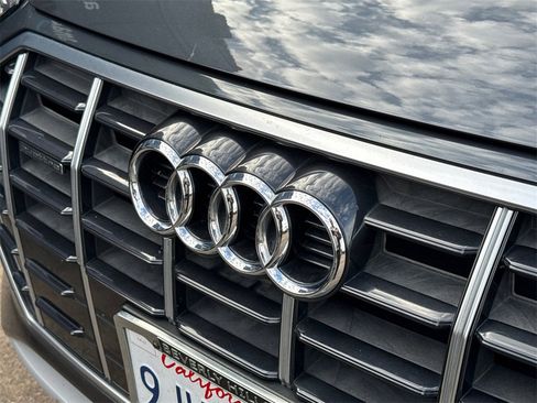 Used 2021 Audi Q5 2.0T Premium w/ Convenience Package image 23