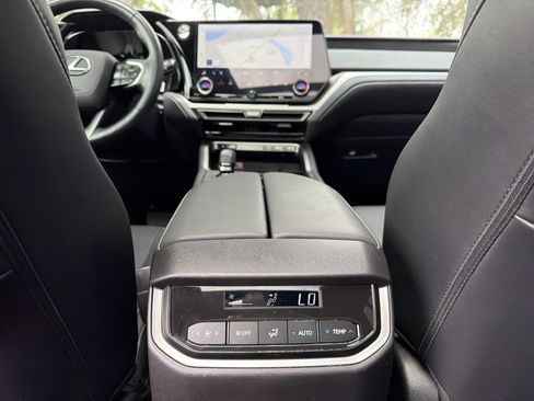 Used 2025 Lexus TX 350 AWD w/ Technology Package image 36