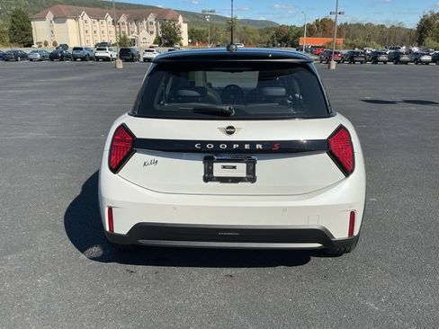 Used 2025 MINI Cooper S image 6