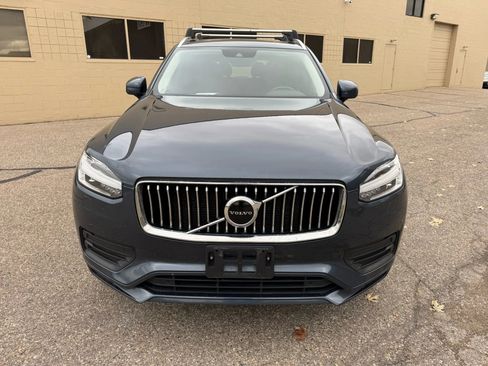 Used 2021 Volvo XC90 T6 Momentum w/ Protection Package Premier image 2