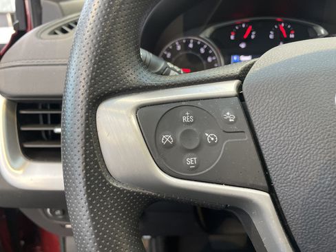 Used 2024 GMC Terrain SLE w/ Driver Convenience Package FWD image 20