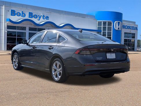 Certified 2024 Honda Accord LX image 3