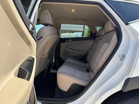 Used 2017 Hyundai Tucson SE FWD image 17